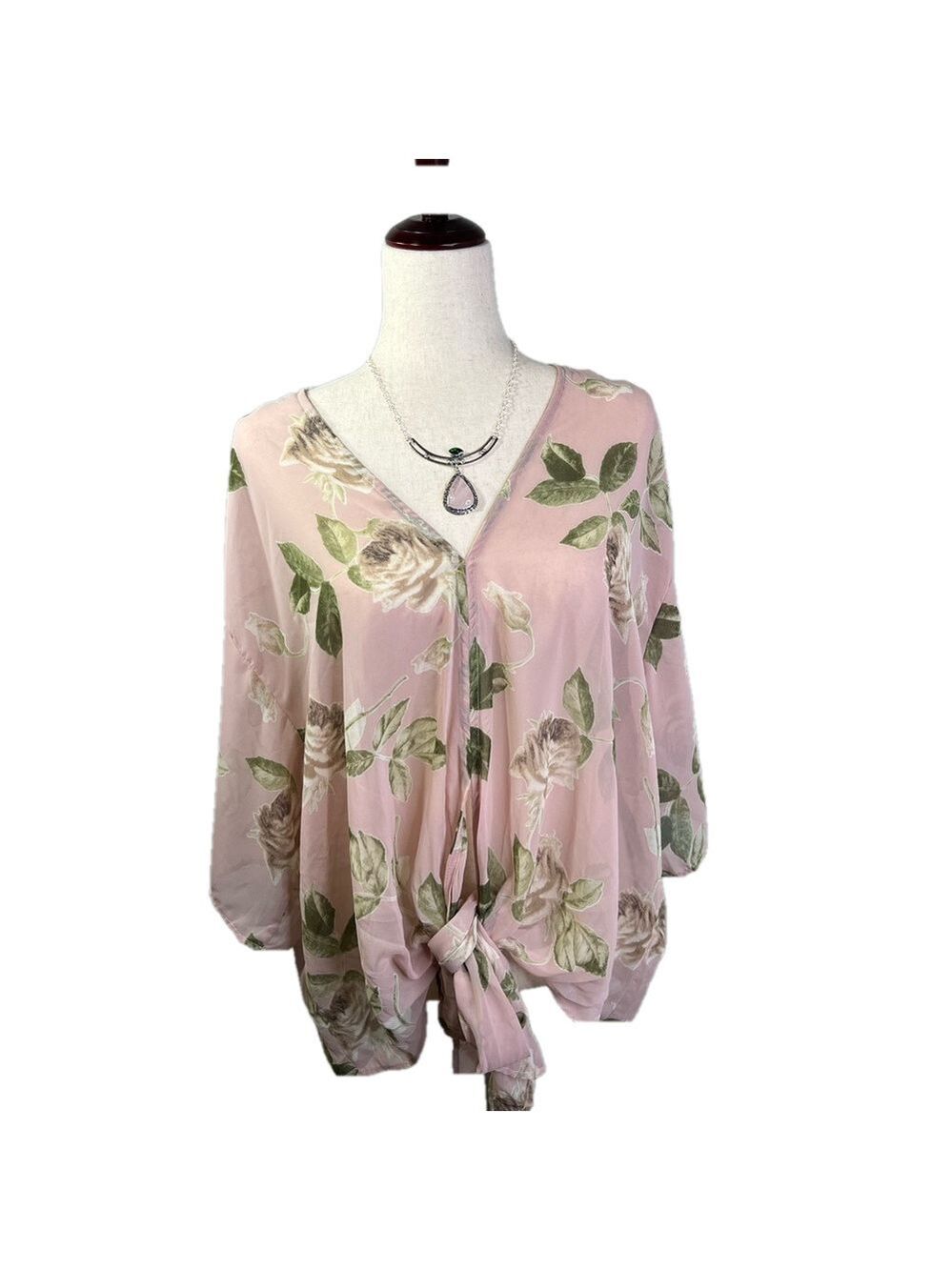 #103 Plus size Beautiful Chiffon Tie Front Floral Blouse 1X 2x 3x